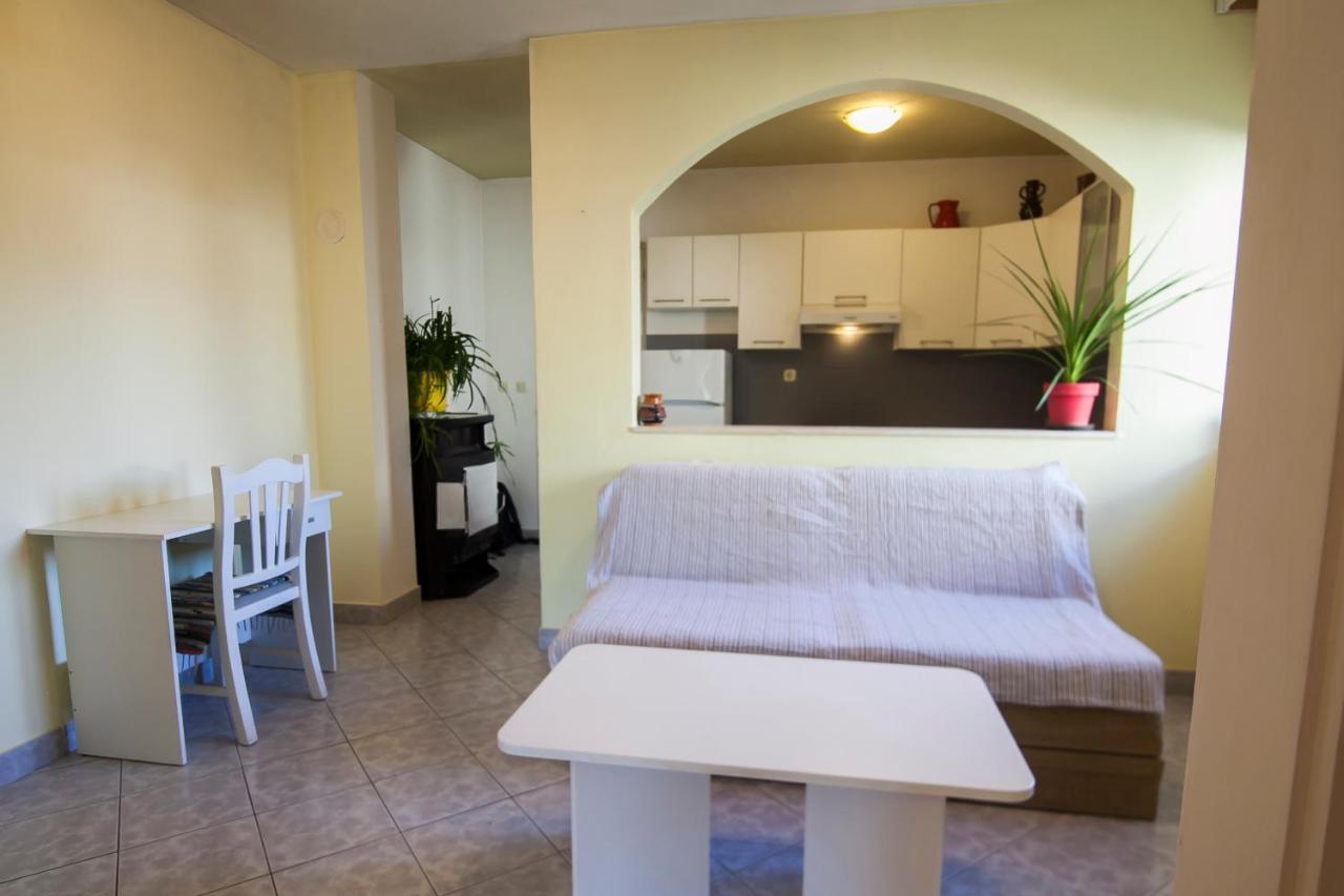 Apartments Radić Bol Zewnętrze zdjęcie